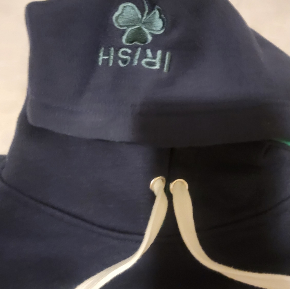 Hoddie - Picture 6 of 6